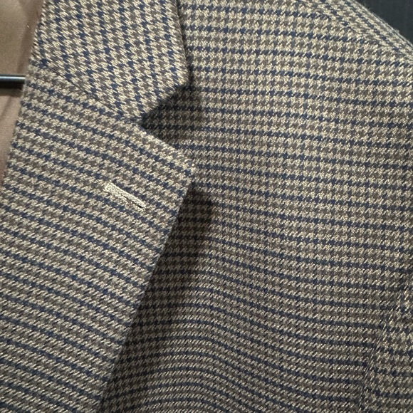 Ralph Lauren Sport Coat. 48R. Classic Fit. - Picture 2 of 6